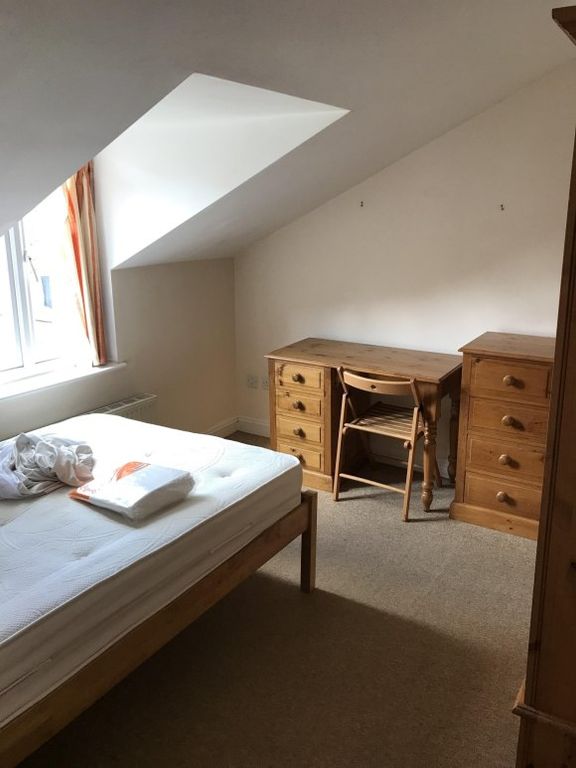 Property photo 1 of 11 8106685.Jpg