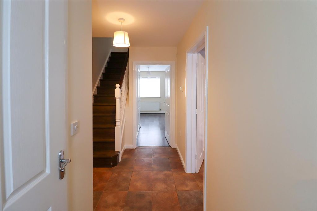 Property photo 2 of 12 Img_5577.Jpg