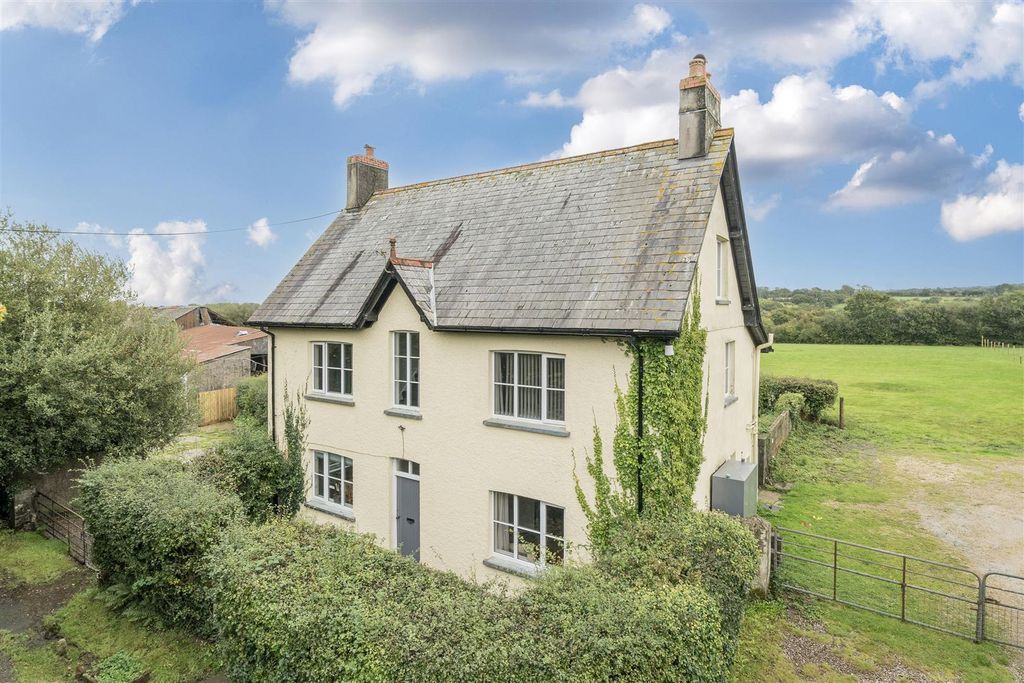 Property photo 1 of 28 1356744-4-68cc2c2dc8Dd7.Jpg