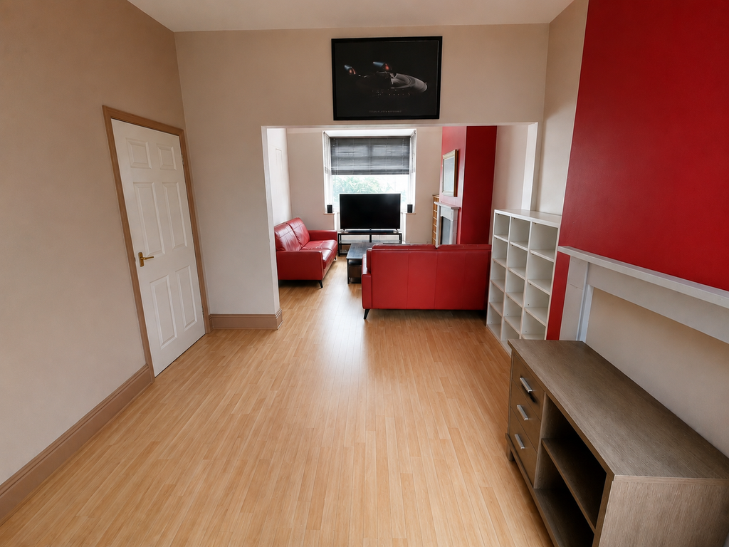 Property photo 3 of 11 Open Plan Aspect