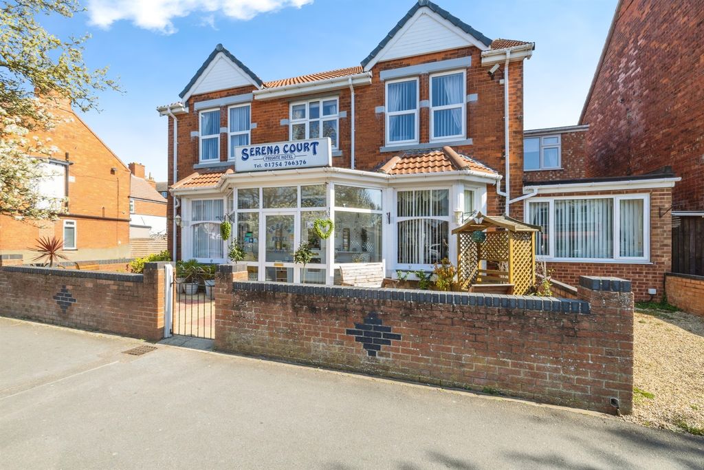 Property photo 1 of 33
