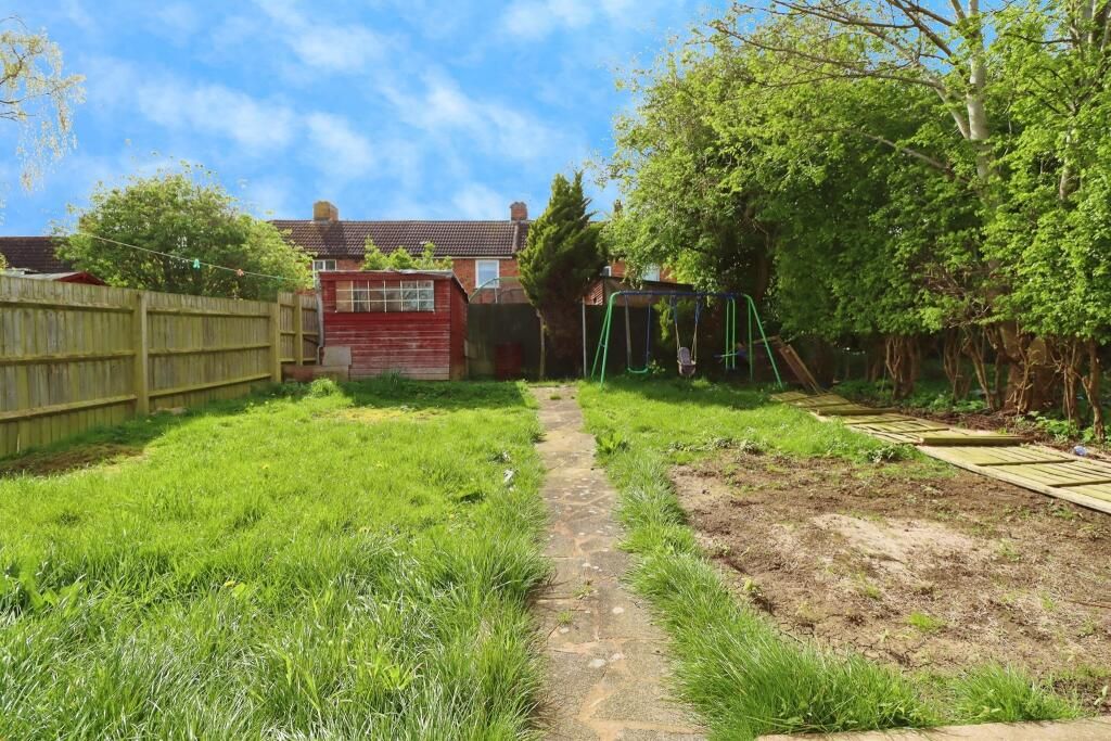 Property photo 3 of 5 Garden