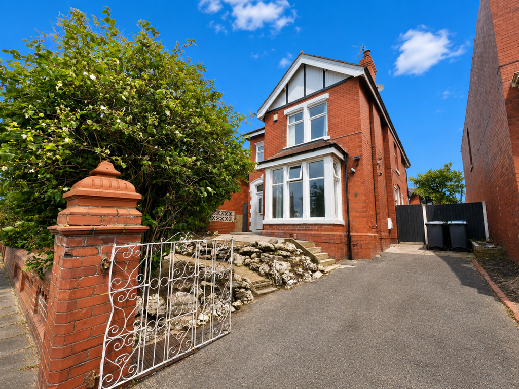 Property photo 1 of 19