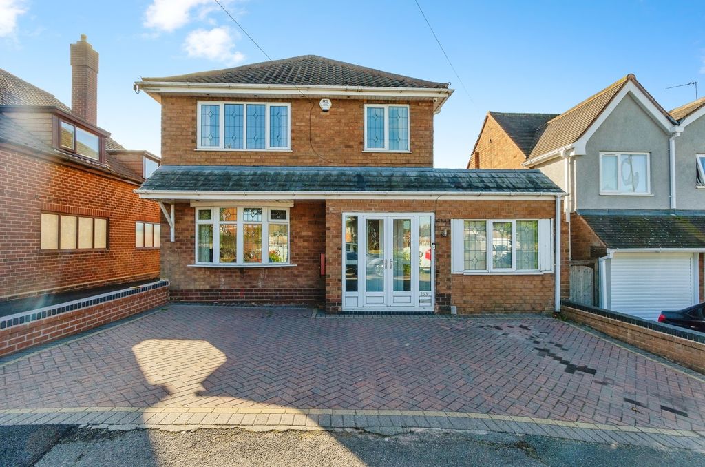 Property photo 1 of 17 Photo