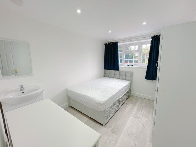 Property photo 1 of 3