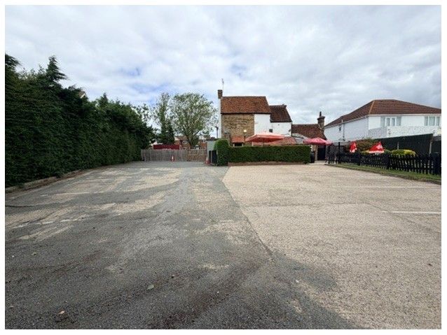 Property photo 2 of 4