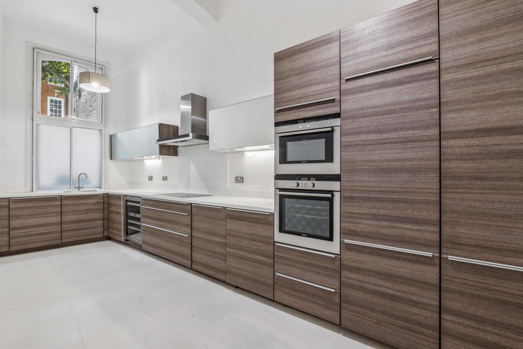 Property photo 2 of 18 8.Jpg