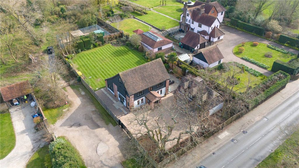 Additional image 32 of 5 bed detached house for saleHigh Road, Loughton, Essex IG10