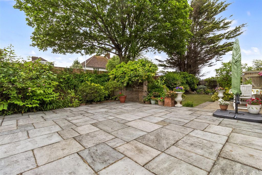 Property photo 3 of 15 24 June-003.Jpg