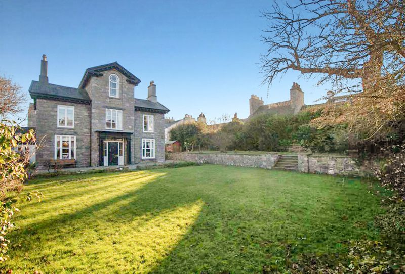 Property photo 3 of 22 Elderbank