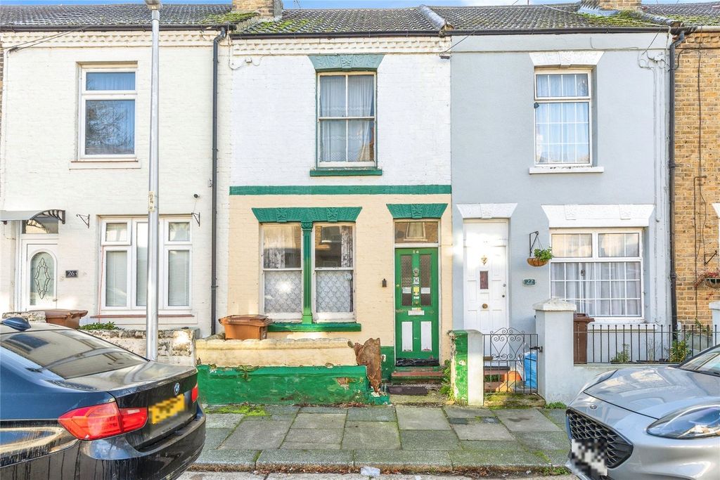 Property photo 1 of 16 Picture No. 12