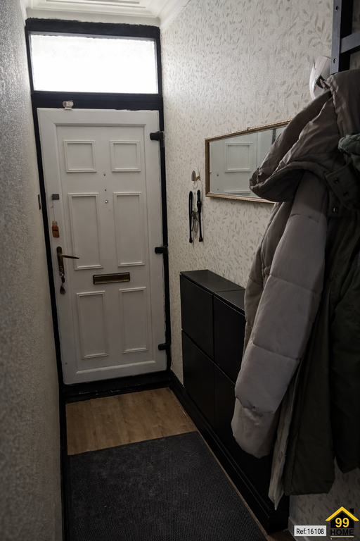 Property photo 2 of 11 Photo 1