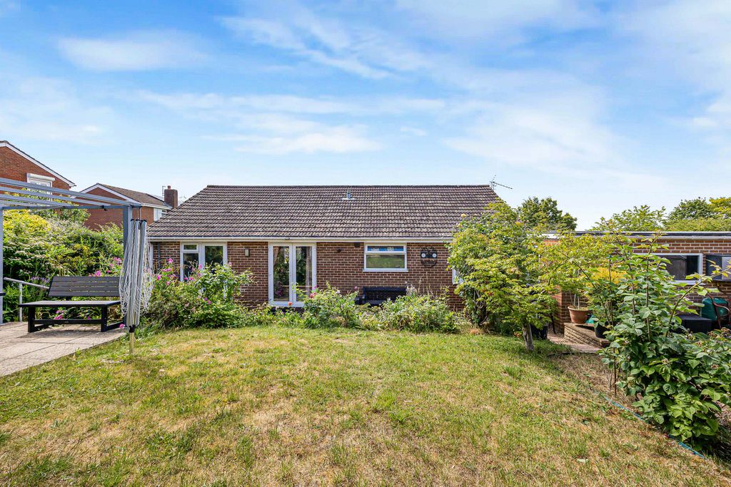 Additional image 18 of 3 bed bungalow for saleBroadwater Road, Twyford RG10
