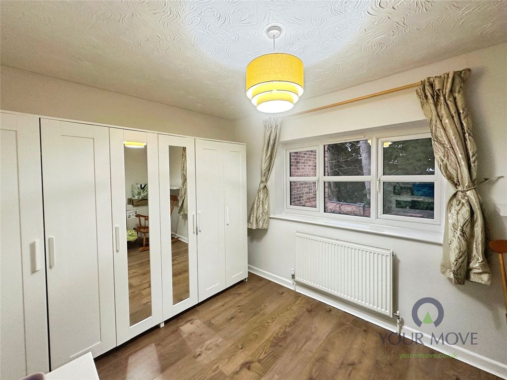 Property photo 2 of 13 Bedroom 1