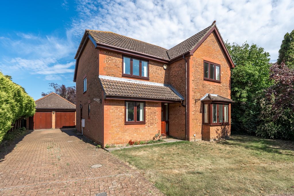 Property photo 1 of 16