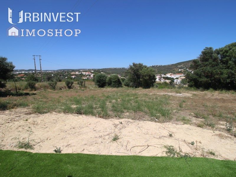 Property photo 2 of 50