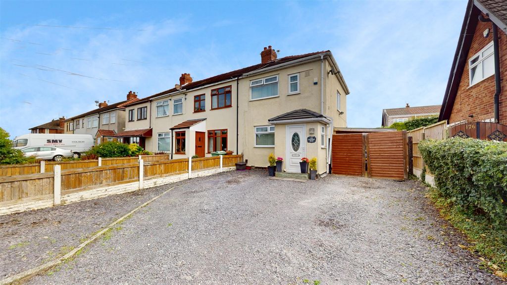 Property photo 1 of 24 Ormskirk Road For Sale