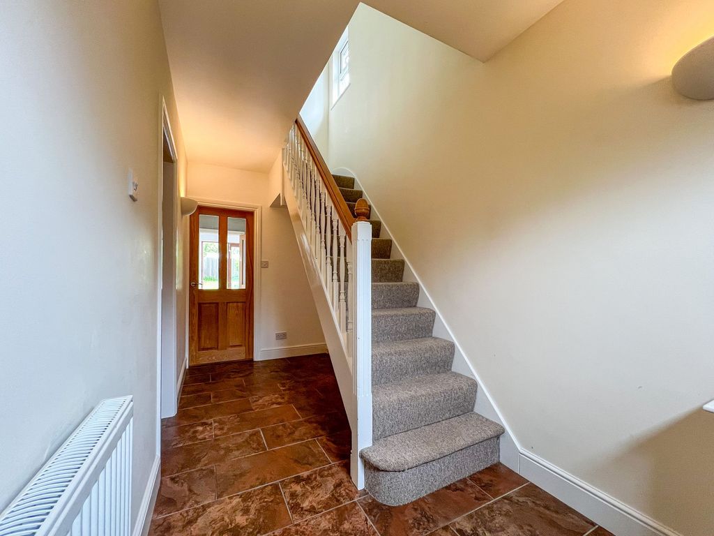 Property photo 3 of 24