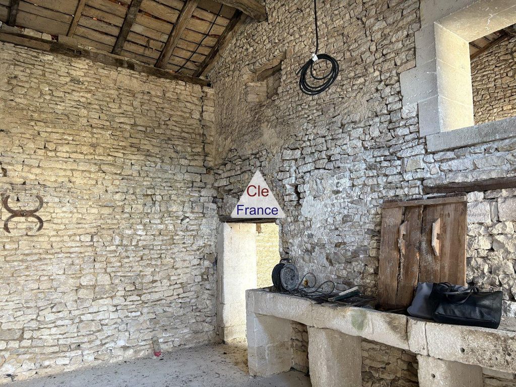 Property photo 3 of 9