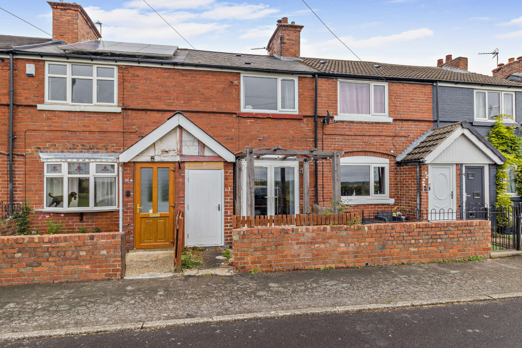 Property photo 1 of 11