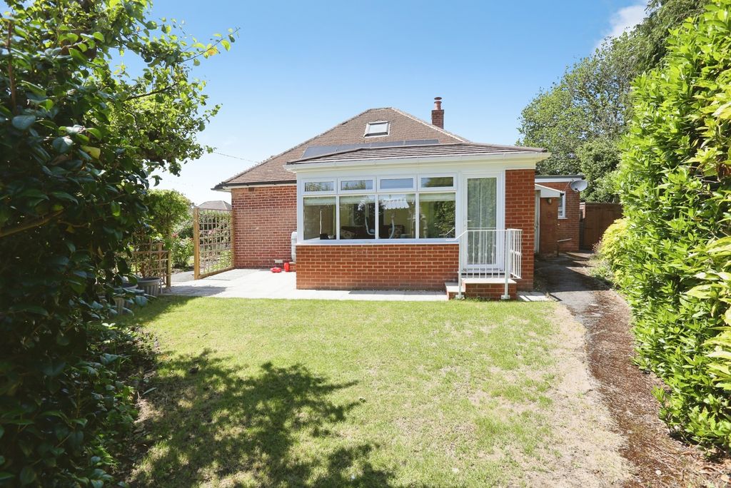 Property photo 3 of 13 Pbox-Img.Jpg