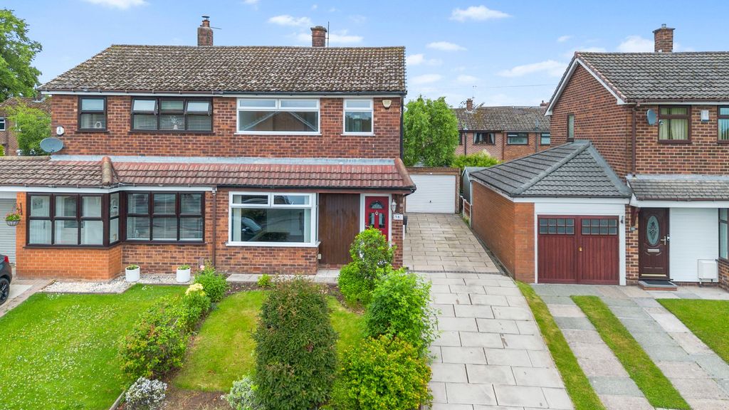 Property photo 1 of 22