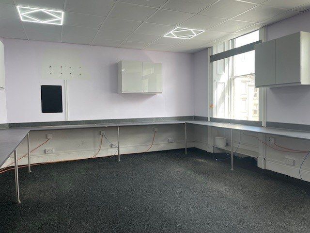 Property photo 1 of 16 1st Floor 79 West Regent Street/Hope Street Glasgow G2 2Aw