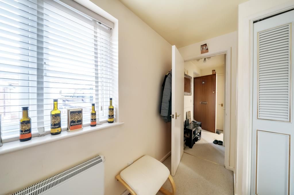 Property photo 3 of 10 Bedroom
