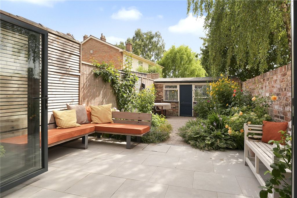 Property photo 3 of 21 Picture No. 48