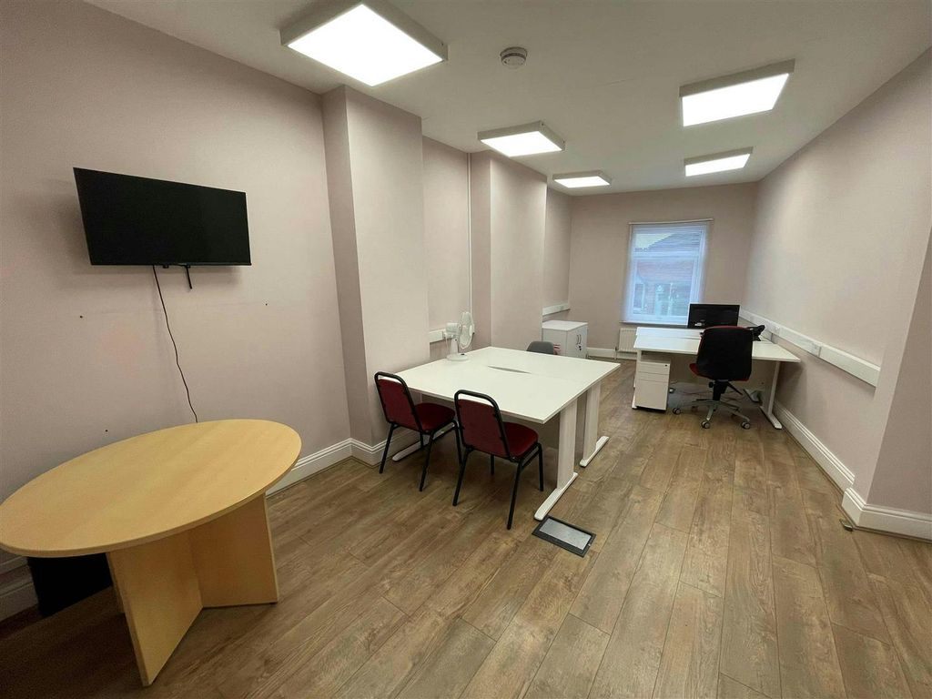 Property photo 3 of 5 3.Jpg