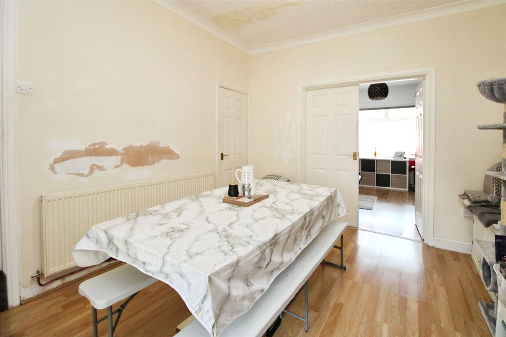 Property photo 3 of 11 Picture No. 07