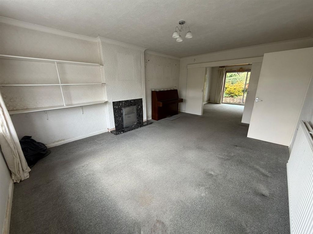 Property photo 3 of 24 (1).Jpeg