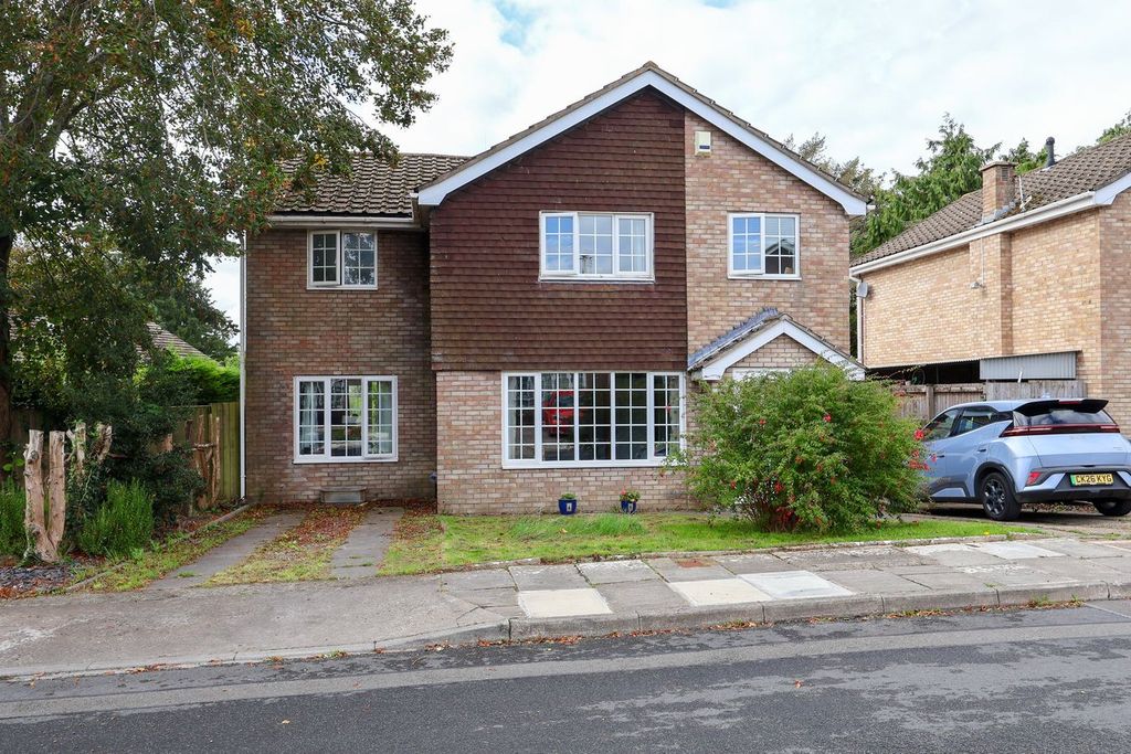 Property photo 1 of 21