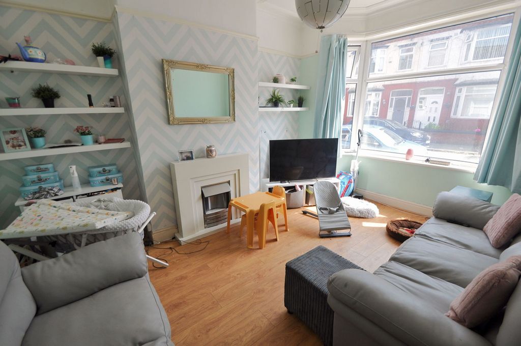 Property photo 2 of 15