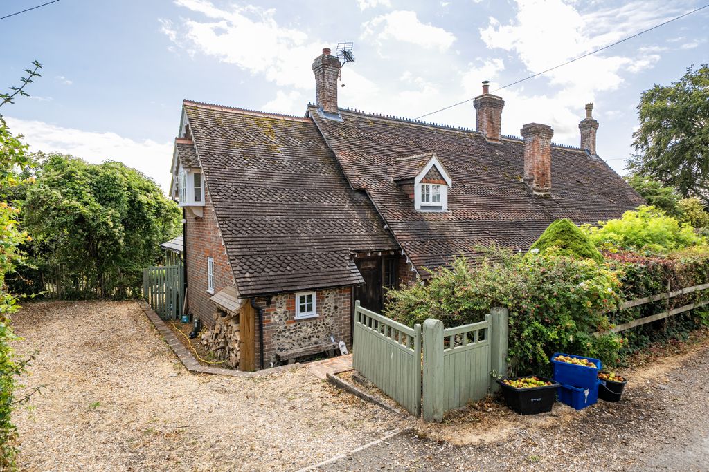 Property photo 1 of 19