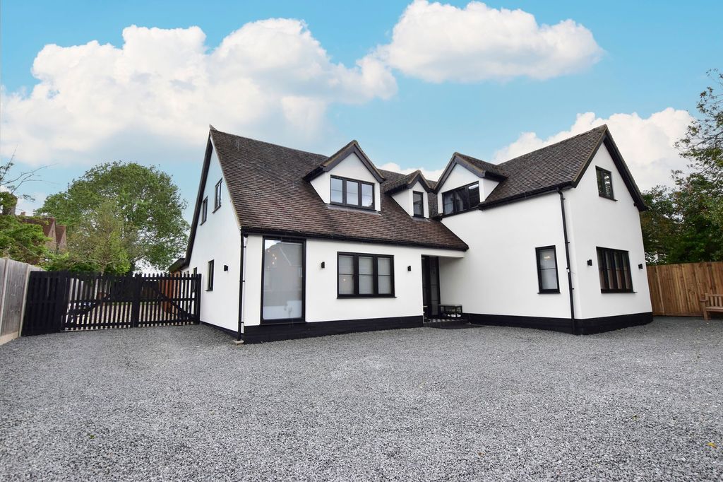 Property photo 1 of 55