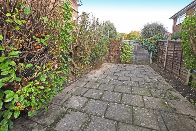 Property photo 2 of 17 Photo 4