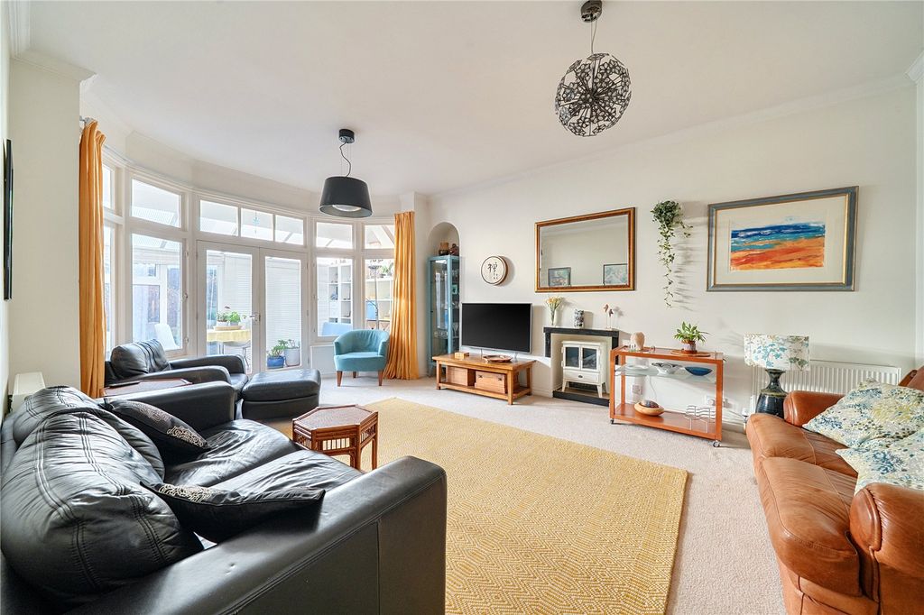 Property photo 3 of 24 Picture No. 20