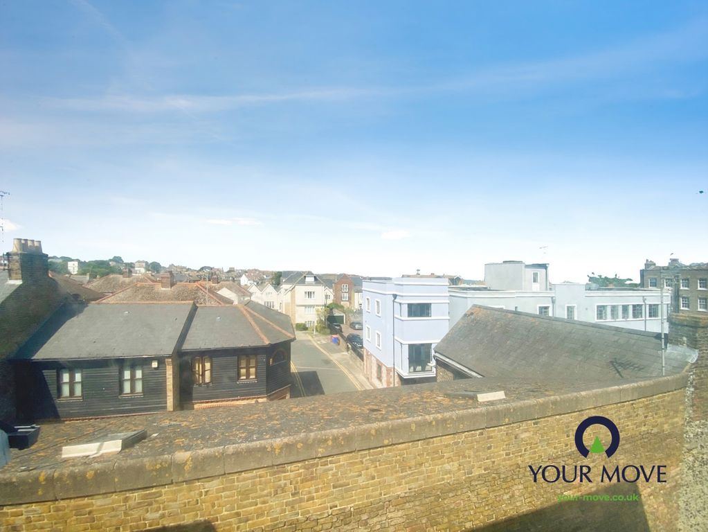 Property photo 1 of 8 Pbox-Img.Jpg