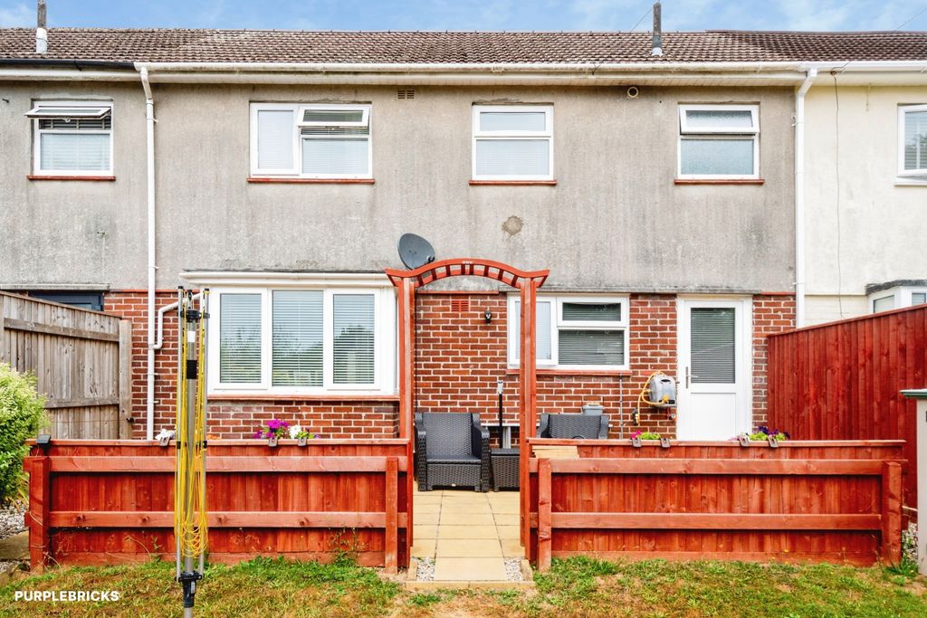 Property photo 3 of 29