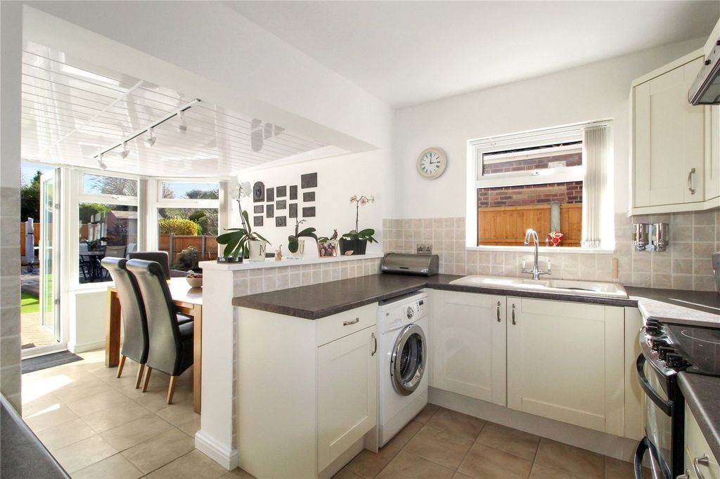 Property photo 3 of 17 Picture No. 09