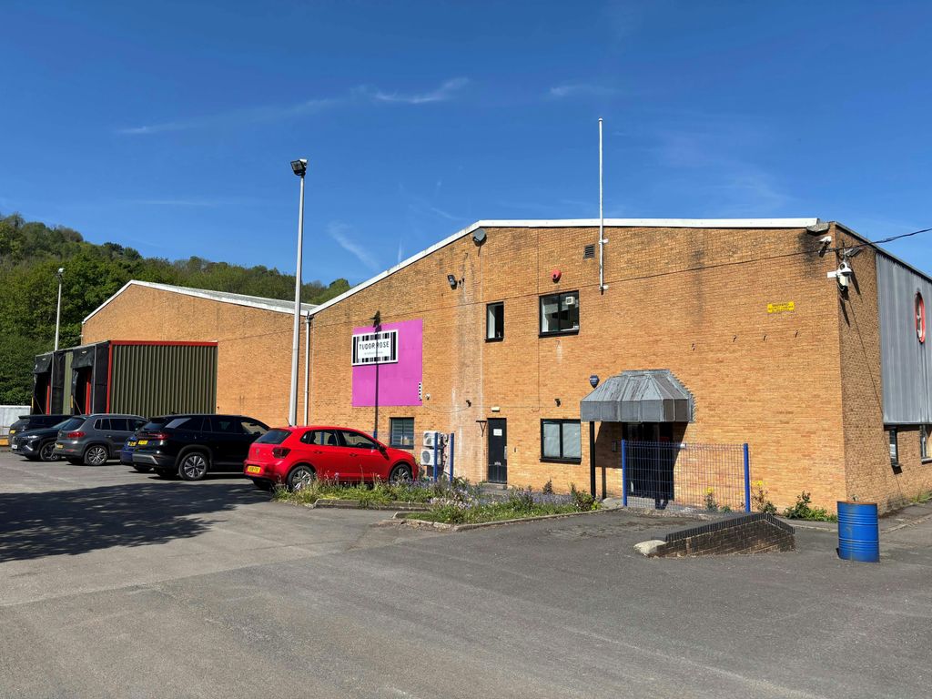 Property photo 1 of 7 Ext .Jpg