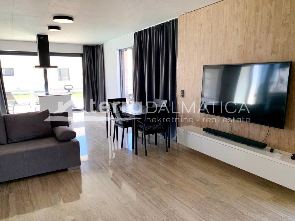 Property photo 1 of 31 Privlaka - Villa First Row To The Sea With Pool And View