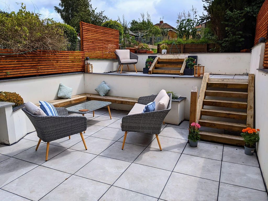 Property photo 3 of 21 Patio