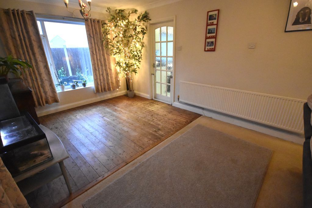 Property photo 3 of 22 Photo 12