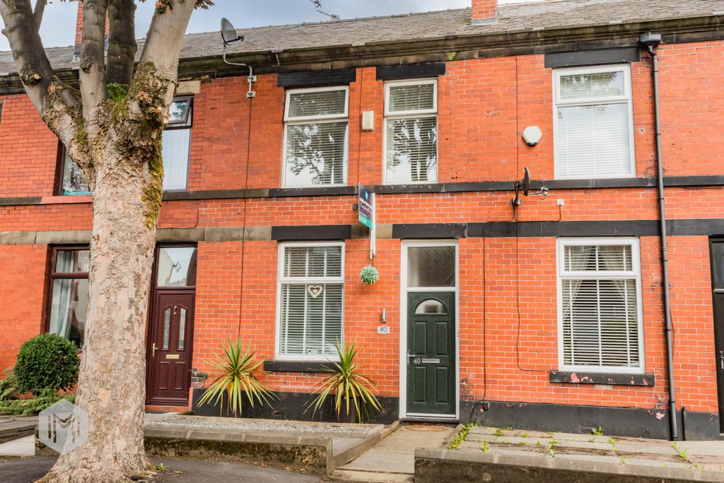 Property photo 1 of 18 Picture No. 05
