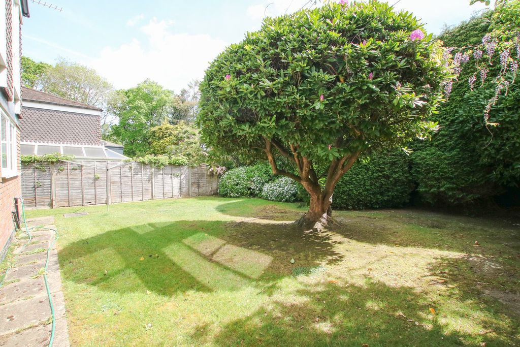Property photo 3 of 21