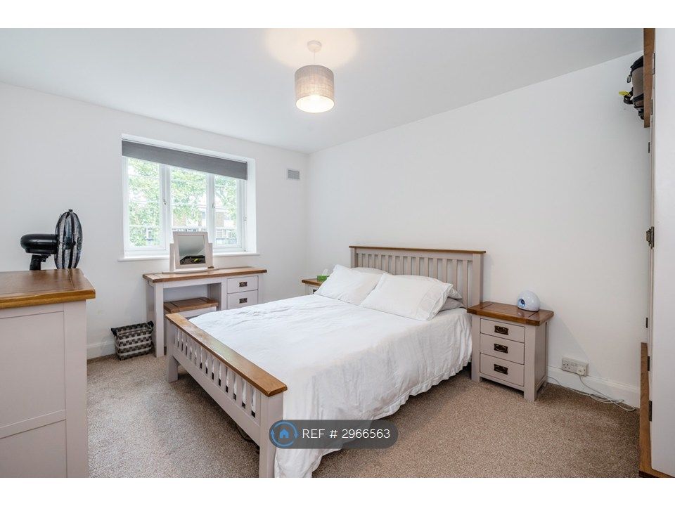 Property photo 1 of 12 Bedroom 1
