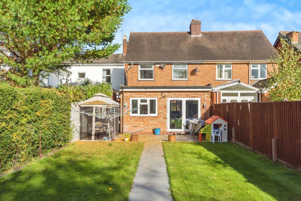 Property photo 2 of 17