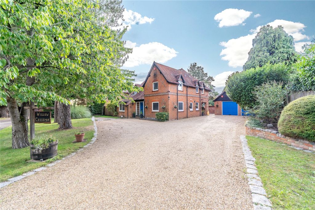 Property photo 1 of 18 Picture No. 02